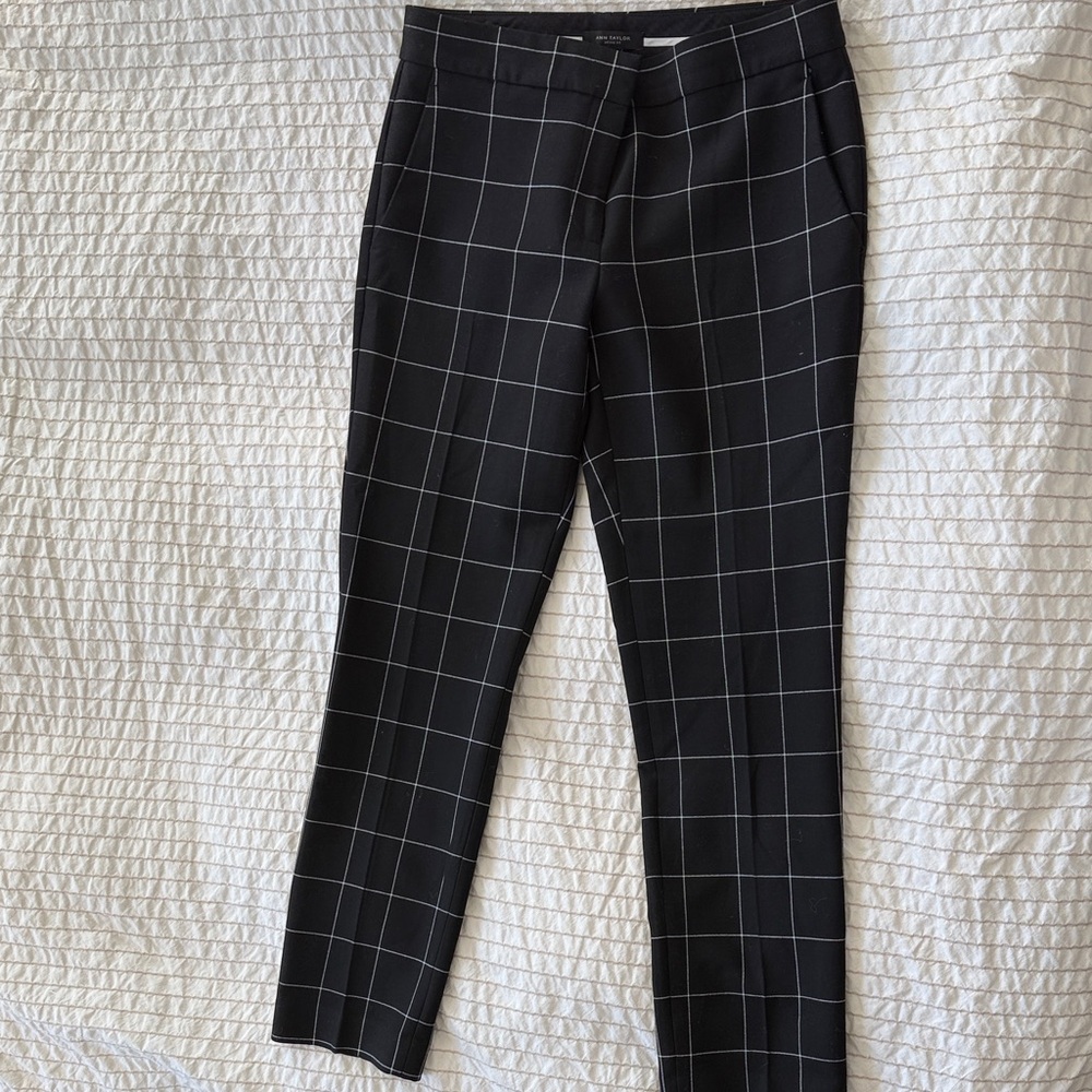 NWOT Ann Taylor Pants, Lined Black Checkered, size 6, Devin Fit